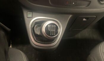 Renault Trafic L2H1 2.0 DCI Grand Comfort – Gasoil – Manual – 120 CV lleno