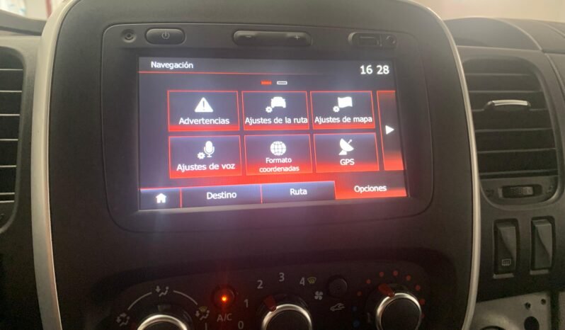 Renault Trafic L2H1 2.0 DCI Grand Comfort – Gasoil – Manual – 120 CV lleno