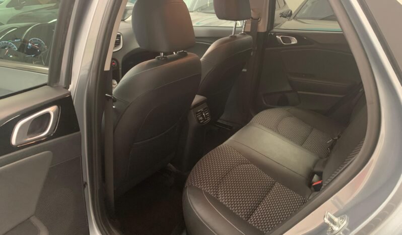 Kia XCeed 1.6 CRDi – Gasoil – Automático – 136 CV lleno