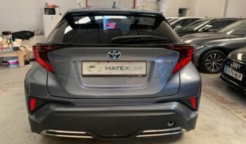 Toyota C-HR 2.0 – Híbrido – Automático – 180 CV lleno