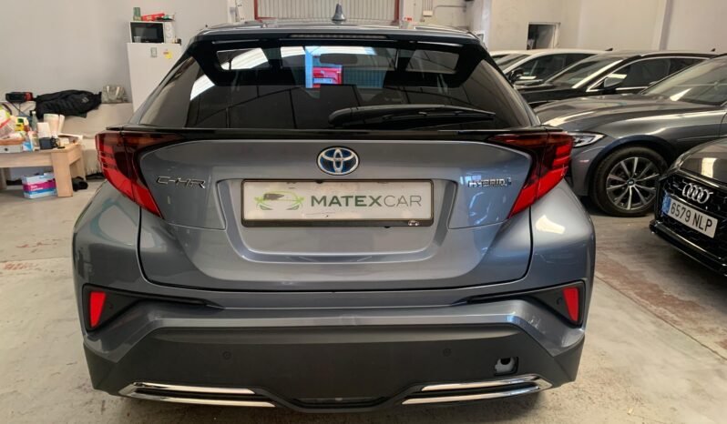 Toyota C-HR 2.0 – Híbrido – Automático – 180 CV lleno
