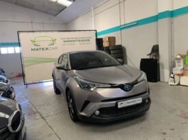 Toyota C-HR 1.8h Business – Gasolina – Automático – 122 CV