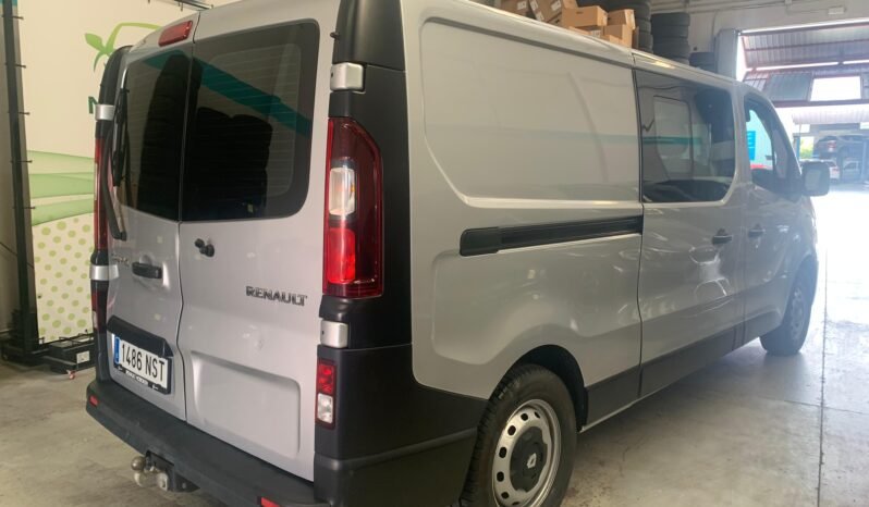 Renault Trafic L2H1 2.0 DCI Grand Comfort – Gasoil – Manual – 120 CV lleno