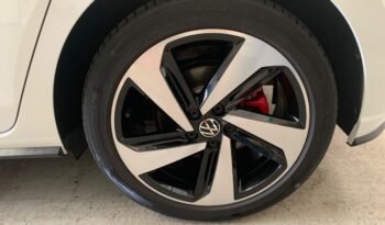 Volkswagen Polo 2.0 TSI – Gasolina – Automático – 207 CV lleno